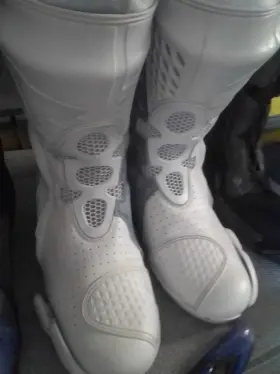 2224021-13-38 Alpinestars Supertech R Vented Boots White Black 44/9.5 Racing Motorcycle