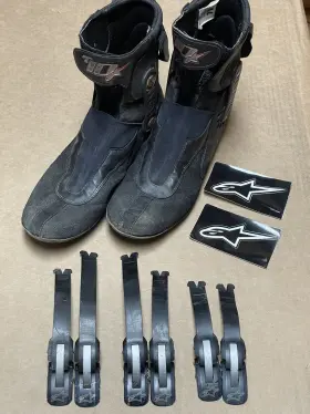 25shoet19-10-14 Alpinestars Used Tech 10 Inner Booties And Complete Buckle Set Boot Size 11 Black