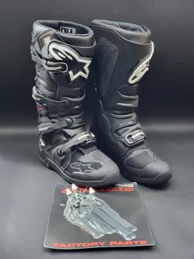 3410-1143 Alpinestars Tech 7 Black Enduro Dirt Bike Motorcycle Boots Size 11 Extra Straps