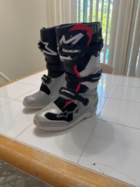 482-261403 Alpinestars Tech 7s Youth Motorcross Atv Mx Offroad Boots 3 Black White Orange 482-261403 Alpinestars Tech 7s Youth Motorcross Atv Mx Offroad Boots 3 Black White Orange