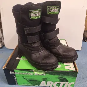4202-028 Arctic Cat Boots Tracker Mens 11 Vintage Snowmobile Winter Cold Ice Fishing 4202-028 Arctic Cat Boots Tracker Mens 11 Vintage Snowmobile Winter Cold Ice Fishing