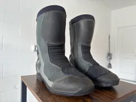 76229898430 Bmw Genuine 76 22 9 898 430 Unisex Flow Boots Grey Eu38 Us6