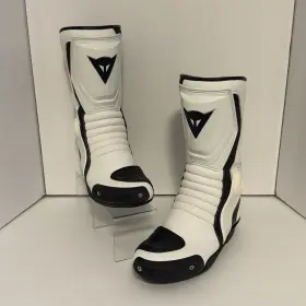 2795090 Dainese Avant Race Lady Motorcycle Boots Us Size 6 / Eu 38 Uk 5 White 2795090 Dainese Avant Race Lady Motorcycle Boots Us Size 6 / Eu 38 Uk 5 White