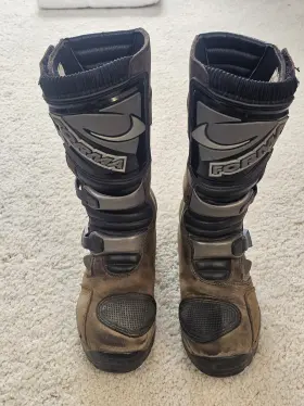 1018230 Forma Item#1018230 Adventure Boots/brown/size 42/ Used Never Crashed 1018230 Forma Item#1018230 Adventure Boots/brown/size 42/ Used Never Crashed