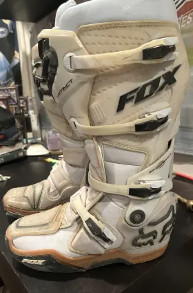 Fox 191972712654 Racing White/brown/black Instinct Boots Open To Offers Fox 191972712654 Racing White/brown/black Instinct Boots Open To Offers