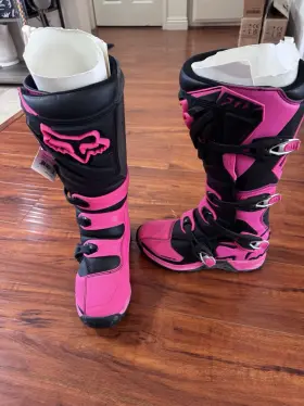 16450-285-9 Fox Racing New Open Box Wmns Comp Boot - Color Black/pink W9