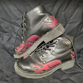 81474 Harley-davidson Black Leather Lace Up Biker Boots Booties W Flames Logo Womens 7