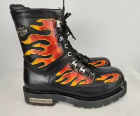 94201 Harley-davidson Motorcycle Boots Black With Red Flames Leather Mens Size 9.5