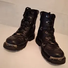 D84499 Harley-davidson Boots Womens Size 7.5 Black Thea Riding D84499 Harley-davidson Boots Womens Size 7.5 Black Thea Riding