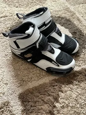 1387-1010 Joe Rocket Atomic Motorcycle Boots White Size 11