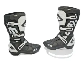 3022060172 Leatt 3.5 Boots Black/white Size Us 9/eu 43 - 3022060172 Leatt 3.5 Boots Black/white Size Us 9/eu 43 -