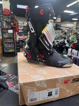 Sidi 017732576798 Rex Air Street Racing Boots Black/red Sz 46 With Free Alpinestar Glove