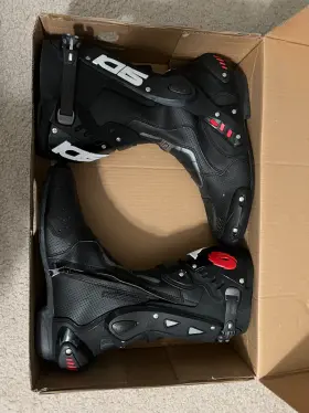 2021-0055-47 Sidi St Air Boots 12 - 12.5 Black/black