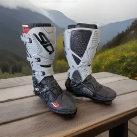 Sid-c3s-bkas-44 Sidi Crossfire 3 Srs Mx Motocross Boots Black/ash Grey - Mens 10 Us / 44 Eu