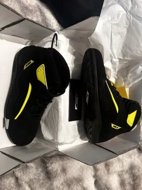 Sis-dna-bkfy-44 Sidi Duna Street Motorcycle Shoes Boots Black Fluo Yellow Size 10 Us / 44 Eu