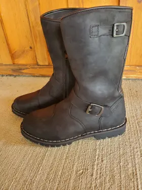 20179t7096w-001 Tcx Motorcycle Boots 7096w Fuel Wp Black 20179t7096w-001 Tcx Motorcycle Boots 7096w Fuel Wp Black