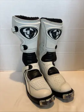 Yt-20 Thor Quad Mx Ratchet Atv / Motocross Boots Size 6 White/ Black