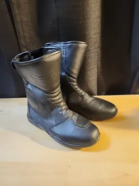 8615-2205-39 Tourmaster Solution Motorcycle Boots Womens Size 7 39 Waterproof Road Boot