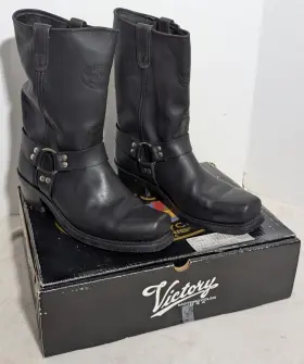 66484-27-13-m Victory Motorcycles Harness Boots Class 9 Pull On 13 Inch Tall Black Leather Sz M