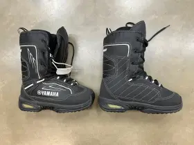 Smb-09a0b-bk-09 Yamaha New Oem Mens Octane Snowmobile Boots Size 9 #smb-09a0b-bk-09