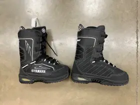 Smb-09a0b-bk-10 Yamaha New Oem Mens Octane Snowmobile Boots Size 10 #smb-09a0b-bk-10