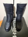 Triumph Ladies Kate Boot Size MBTS14160-37 New. Price: $65.00.