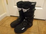 509 Velo Raid Boots 11 5TECH Waterproof Lining 200 3M Thinsulate Premium Durable New. Price: $240.00.