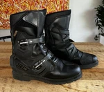 Sidi Adventure 2 Mid Gore-tex Boots, Black Pre-owned. Price: $175.00.