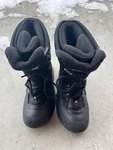 Baffin Boots Womens 7-8US Insulated Snow Black, Lightly Used Pre-owned. Price: $180.00.