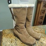Bastien Industries Canada Moose Hide Leather Beige Tall Moccasin Boots Shoes 8B Pre-owned. Price: $159.00.