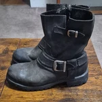 Women's Harley- Davidson Boots Size 8 Pre-owned. Price: $80.00.
