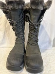 Baffin Women's Judy -40C/F Winter Boots Size: 7 Pre-owned. Price: $66.00.