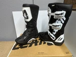 Leatt Moto Boots 3.5 Jr Size 1 #3022060200 New. Price: $159.99.