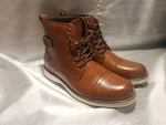 BMUMSB2609MEN'S Shoe Bruno Maro Leather Boots SIZE10.5 New. Price: $60.00.