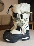 Baffin Impact Round Toe Snow White Polar Boots Real Tree Size 8 Womens 9.5 Pre-owned. Price: $75.00.