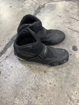 Alpinestars Motorcycle Boots SMX-1 Black, Great Pre-owned Condition! Size 9. Price: $88.00.