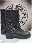 Milwaukee Motorcycle Clothoing Co. Damsel MVB241 Women's Size 6 Pre-owned. Price: $65.00.