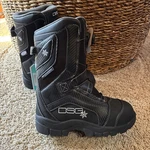 New Size 10 Women's Dsg Snowmobile Boots Avid 2.0 Technical. Price: $210.00.