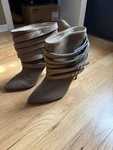 Joe's Jeans Women's Giddy Buckle Pump Leather Boots Booties 9 Olive Straps New. Price: $49.99.