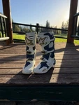 Alpinestars Tech 10 Pre-owned. Price: $450.00.