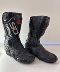Sidi Motorcycle Boots (size: Us 6; Eur 39) Pre-owned. Price: $100.00.