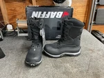 Baffin Summit Snow Boots Black Size P-LITE-M015-BK1-11 New. Price: $154.99.