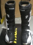 Nos Oem Thor Blitz Xp Boot Black/white Size 9 3410-2175 New. Price: $119.99.