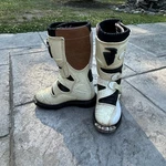 Thor "blitz Mx Motocross Boots Cycling Bike Size 1 Youth Steel Toe White Pre-owned. Price: $62.95.