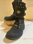 Harley Davidson Leather Barlyn Motorcycle Boots, Gold & Black. #D87195 Size 8.5 Pre-owned. Price: $65.35.