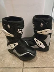 Fox Racing Comp 5K Kids Motocross Boots Size K13 Us / Eu 31 Black Youth Mx Dirt Pre-owned. Price: $110.00.