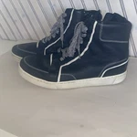 Harley-davidson Gilmore D93684 Mens Black Leather Lifestyle High Top Sneakers Pre-owned. Price: $39.00.