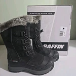 Baffin Chloe Charcoal Boots Ladies Sz Style 4510-0185 New. Price: $115.00.